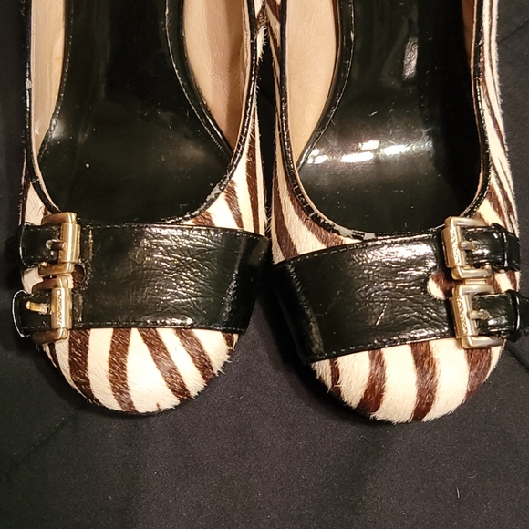 Michael Kors Zebra Print Pumps - Picture 4 of 9